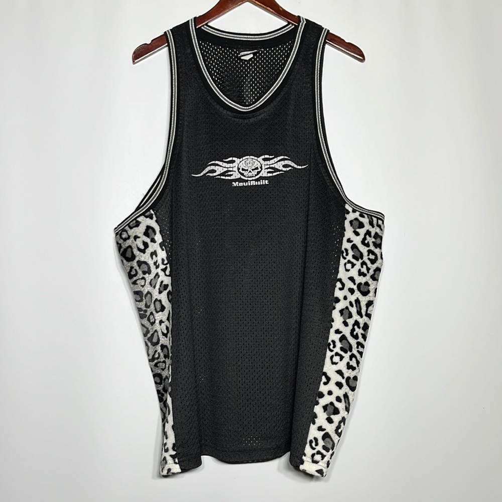 NWOT maui built jersey with camo leopard print